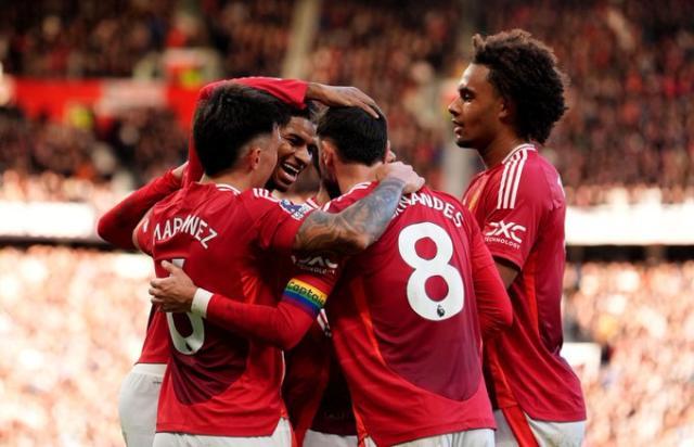 【英超】阿莫林效应！拉10、齐11梅开，曼联4-0埃弗顿